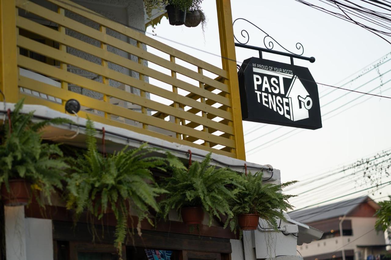 Past Tense Hostel Chiang Mai Extérieur photo