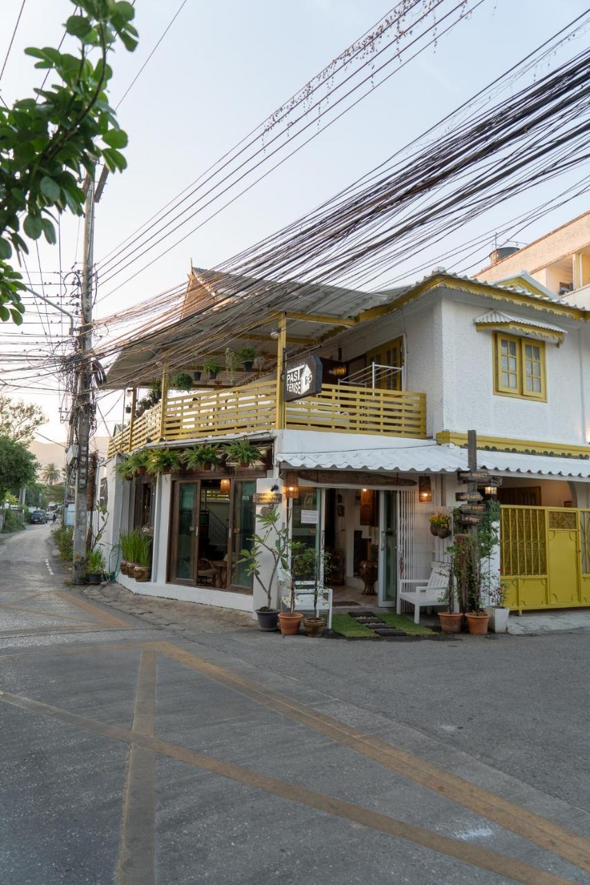 Past Tense Hostel Chiang Mai Extérieur photo
