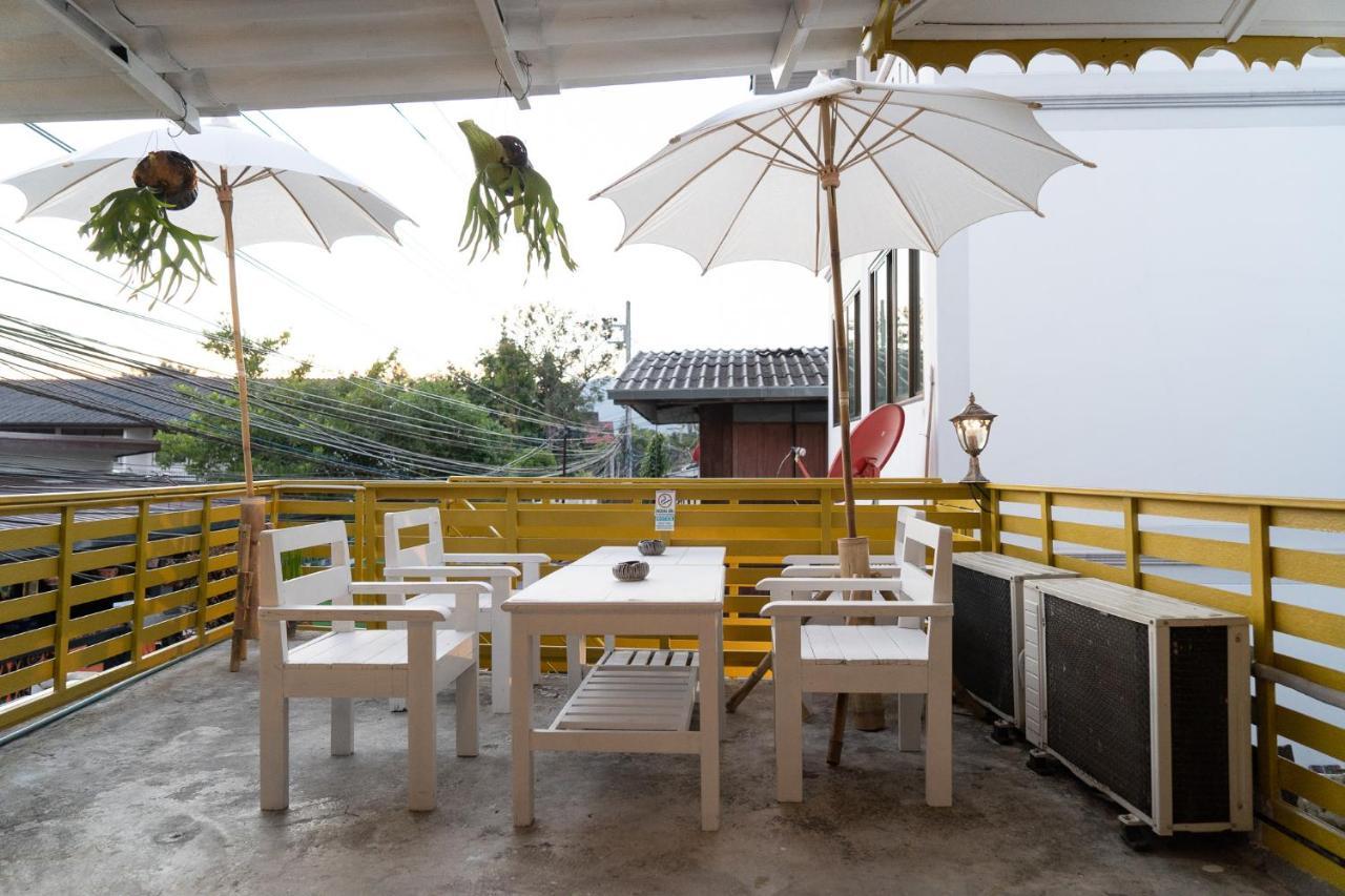 Past Tense Hostel Chiang Mai Extérieur photo