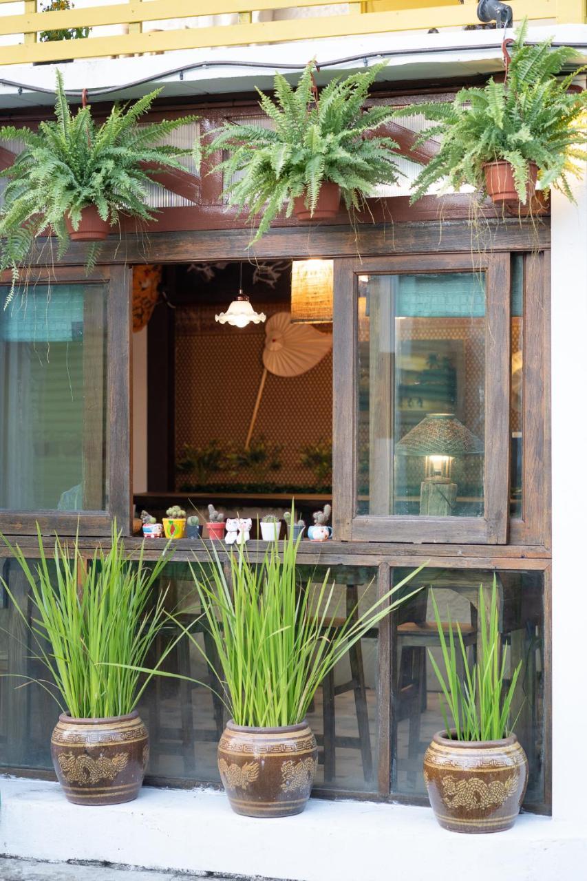 Past Tense Hostel Chiang Mai Extérieur photo